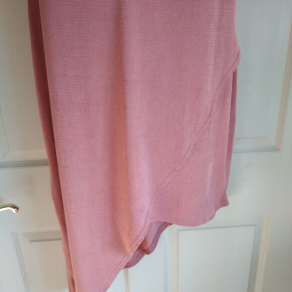 boohoo Rose Pink Plus Lois Asymmetric Midi Dress - Picture 4 of 6